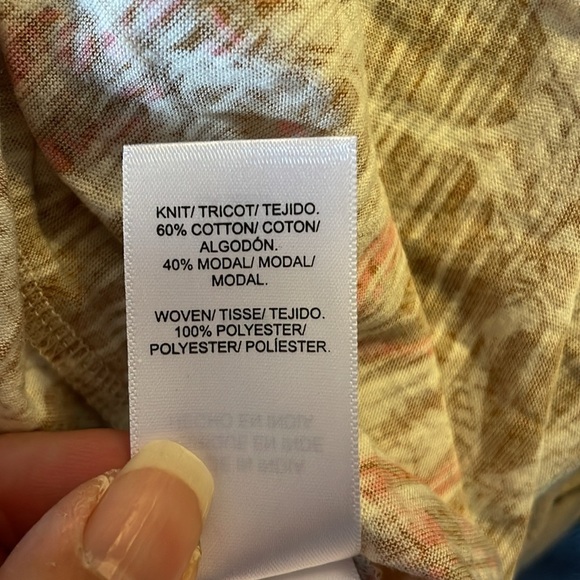 Lucky Brand cream with brown floral print top sz 3X - Picture 6 of 6